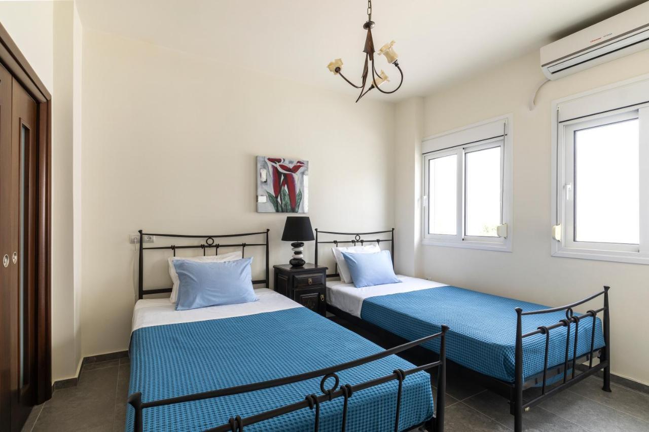 הוילה גנאדי Elena House 2 מראה חיצוני תמונה